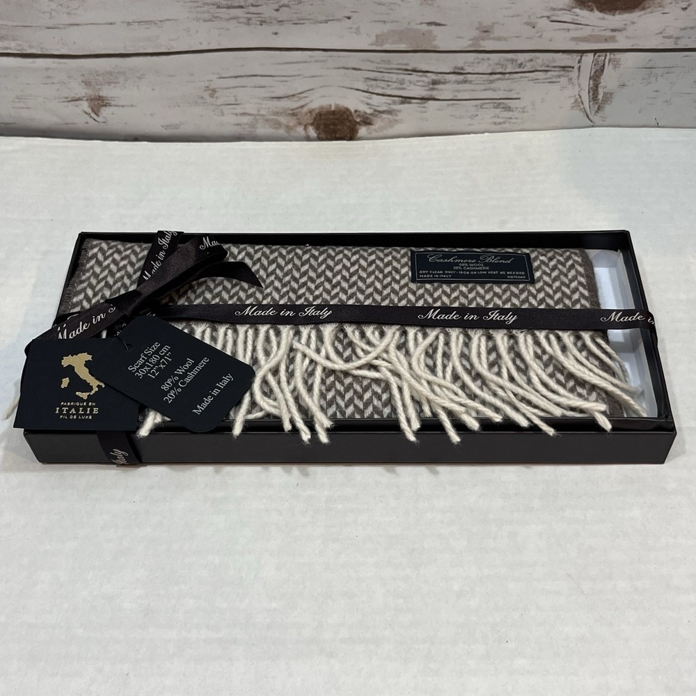 Linea Emmeti Scarf Green Herringbone Cashmere Wool Blend 12" x 71" Made In Italy